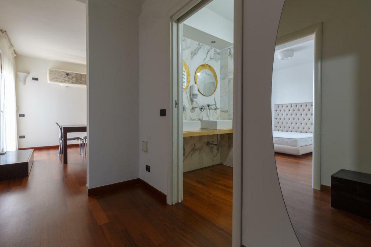 City Center Premium Apartments Bukurešť Exteriér fotografie