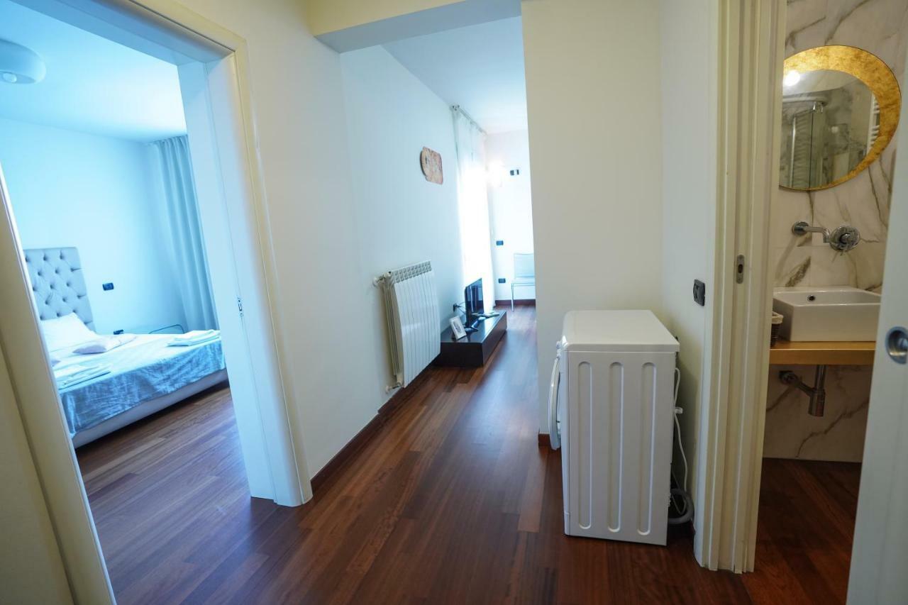 City Center Premium Apartments Bukurešť Exteriér fotografie